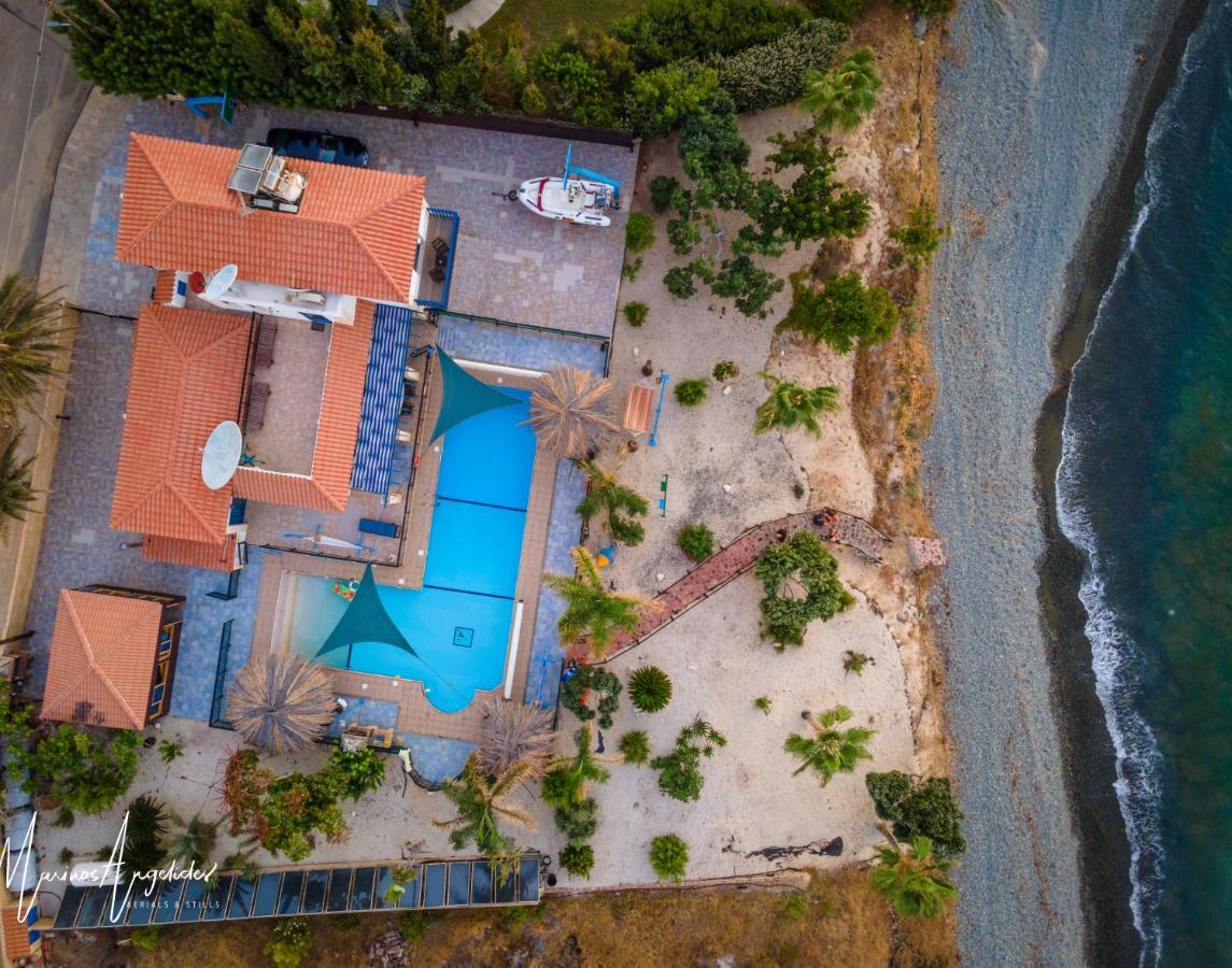 Astrofegia Beachfront Villa Pomos Exterior photo